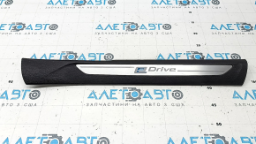 Накладка порога передняя правая BMW X5 F15 14-18 черная с хром вставкой E-Drive, царапины