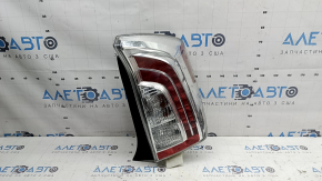 Фонарь правый Toyota Prius 30 12-15 рест, трещины под стеклом, потерт
