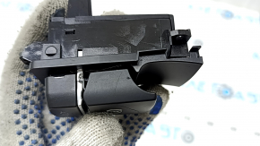 Кнопка паркинга BMW X5 F15 14-18 трещины, полезло покрытие