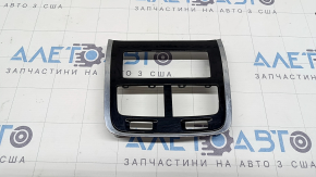 Накладка центральної консолі задня Volvo XC90 16-25 тип 1, чорний глянець, подряпини
