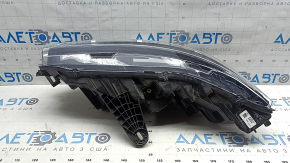 Фара передняя правая в сборе Ford Mustang Mach-E 21-26 сломана напрявляющая и крепление