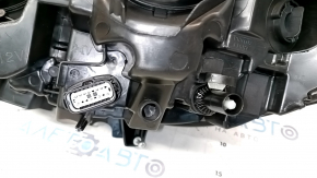 Фара передняя правая в сборе Ford Fusion mk5 17-20 галоген, с DRL