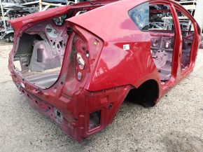 Чверть крило задня права Toyota Prius 30 12-15 червона, на кузові, тички