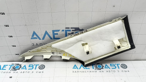 Накладка задней стойки правая Audi A6 C7 12-18 черная, под шторку, потерта