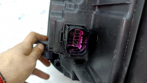 Фара передня права у зборі Audi Q5 80A 21-25 LED