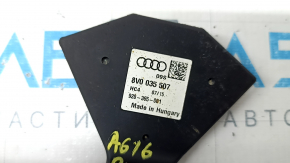 ANTENNA AMPLIFIER левая Audi A6 C7 12-18 коррозия кронштейна