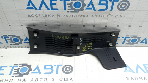 Накладка порога задняя правая Ford Mustang Mach-E 21-26 черная, царапины