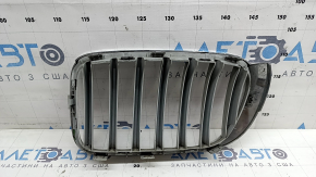 Решетка радиатора grill правая BMW X3 F25 15-17 ноздря, хром
