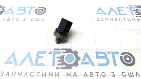 Датчик давления топлива Audi A6 C7 16-18 3.0T на топливной трубке