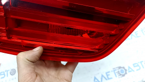 Фонарь внутренний дверь багажника левый BMW X3 F25 11-17 под LED и ксенон фары, мусор под стеклом