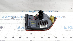 Ліхтар внутрішні двері багажника правий BMW X3 F25 11-17 під LED та ксенон фари