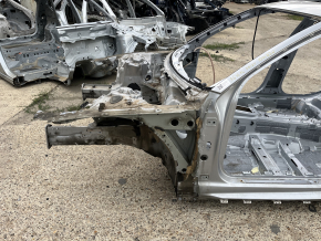 Чверть передня ліва Audi A6 C7 12-18 на кузові, срібло, фарбована