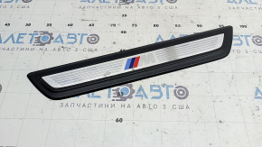Накладка порога внешняя передняя правая BMW X3 F25 11-17 черная с хром вставкой, M-Sport, царапины на хроме, полез хром