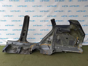 Чверть крило задня права Volvo XC60 18-24 відпиляна з центральною стійкою, синій 723, зам'ята
