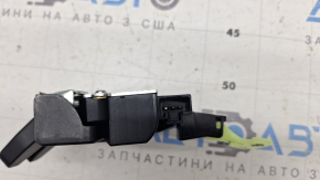 Замок кришки багажника Toyota Corolla 20-26 keyless