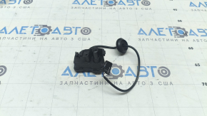 Замок лючка бензобака VW Passat b8 16-19 USA