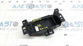 Накладка решетки радиатора grill Audi Q8 19-26 под радар, черный глянец, сколы