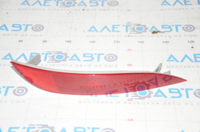 Отражатель правый Ford Focus mk3 15-18 рест 5d
