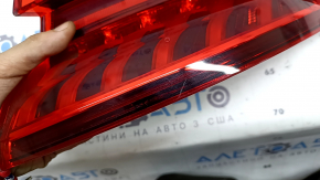 Фонарь внешний крыло правый Audi Q8 19-26 царапины