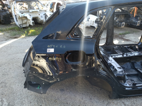 Чверть крило задня права Audi Q5 80A 18-25 на кузові, чорна, тички, вм'ятина