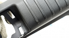 Накладка отвору багажника Honda Accord 23-26 чорна, потерта