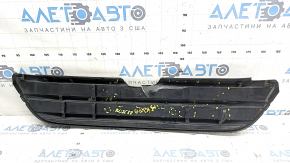 Грати радіатора grill Honda Insight 19-22 голі, чорний глянець, тріщини, незаводські отвори, надламані кріплення, відсутні фрагменти кріплень