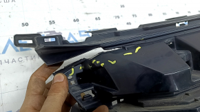 Основа решетки радиатора grill Honda Insight 19-22 с эмблемой, трещины, отсутствуют фрагменты