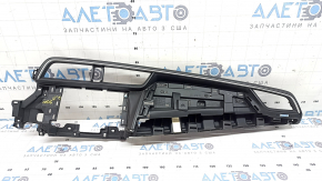 Накладка передней панели центральная Honda Insight 19-22 черная, царапины