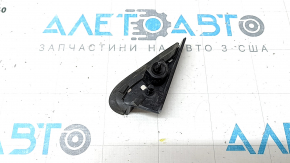 Молдинг крыла треугольник правый Subaru Forester 19-24 SK черный с хромом, отклеился уплотнитель