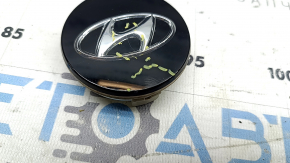 Центральний ковпачок на диск Hyundai Sonata 13-15 60мм, подряпини