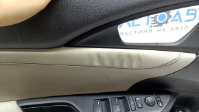 Обшивка двери карточка передняя левая Honda Insight 19-22 черная, серая вставка кожа, подлокотник кожа, с накладкой и управлением стеклоподъемника, под химчистку, вмятины на коже