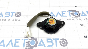 Динамік задній правий верхній Toyota Prius V 16-17 JBL