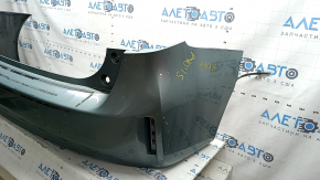 Бампер задній голий Toyota Prius V 15-17 під губу, зелений, подряпини, відколи, тріснути кріплення, тріщини, надрив
