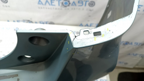 Бампер задній голий Toyota Prius V 15-17 під губу, зелений, подряпини, відколи, тріснути кріплення, тріщини, надрив