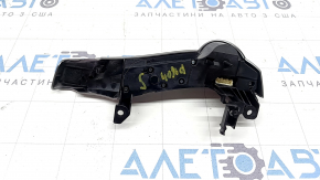 Кнопки управления на руле правые Toyota Prius V 15-17 тип 4, потертости, царапины