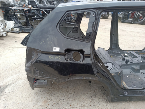 Четверть крыло задняя правая BMW X3 F25 11-17 на кузове, черная