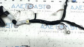 Проводка двери передней правой Toyota Prius V 12-17 keyless