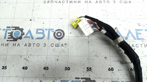 Проводка двери передней правой Toyota Prius V 12-17 keyless