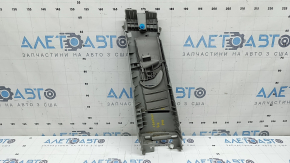 Накладка центральной стойки верхняя ремень правая Toyota Prius V 12-17 серая, царапины