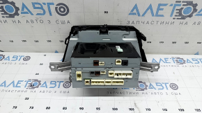 Монітор, дисплей Toyota Prius V 17-17 рест, подряпини