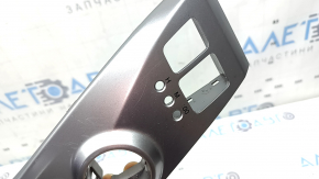 Накладка шифтера Toyota Prius V 15-17 царапины