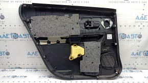 Обшивка двери карточка задняя правая Toyota Prius V 12-17 черная, вставка кожа черная, под JBL, с ручкой, царапины, тычки