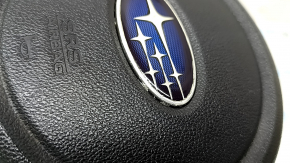 Подушка безопасности airbag в руль водительская Subaru Forester 19-24 SK черная, ржавый пиропатрон, окислена эмблема