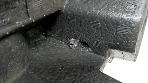 Абсорбер під інструмент Subaru Forester 19-24 SK надламаний