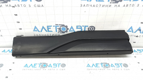Накладка дверей нижня задня права Subaru Forester 19-24 SK чорна, подряпини