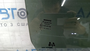 Скло дверей задньої правої Nissan Murano z52 19-24 тонування