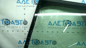 Лобове скло Toyota Prius V 12-17 під камеру, скол, повітря по краю