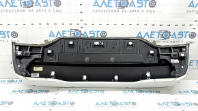 Накладка кришки багажника Ford Fusion mk5 19-20 під номер, подряпина