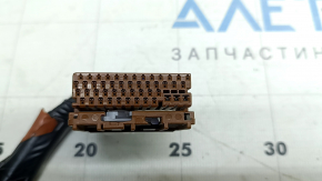 Фишка Hybrid Vehicle Control Module Toyota Rav4 19-25 hybrid,коричневая