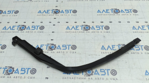 Дефлектор радіатора верхній Mazda 3 19-26 2.5 Japan built